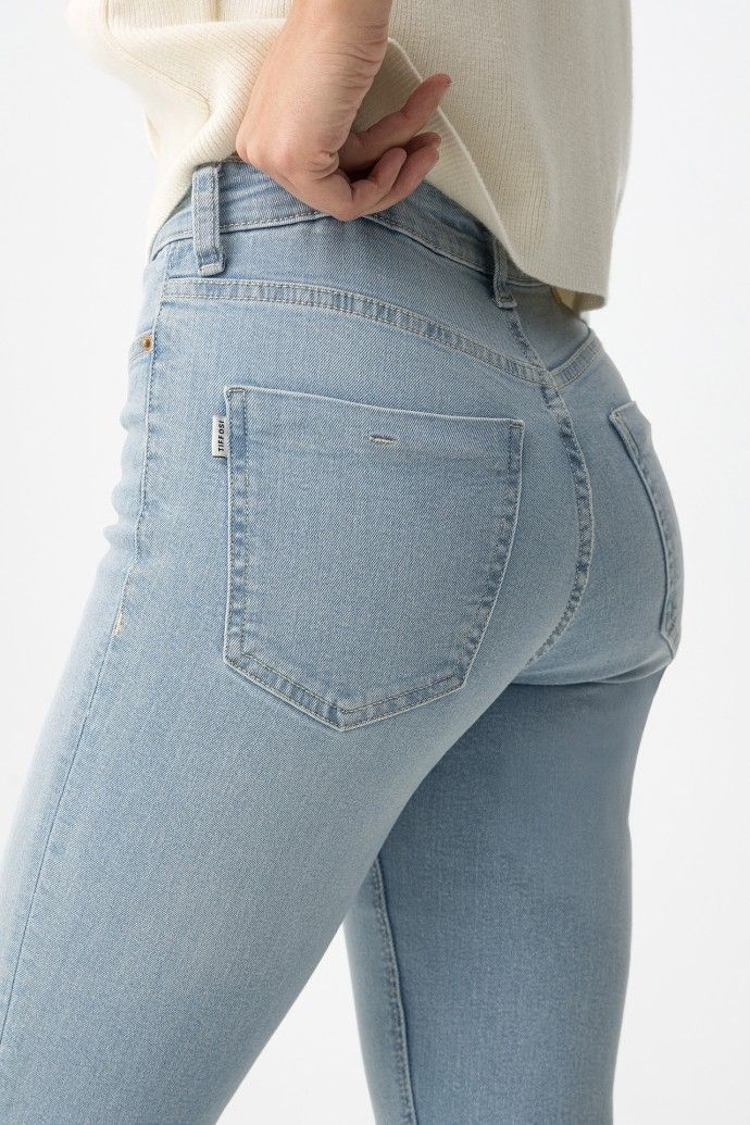Marta | Jeans campana azul claro