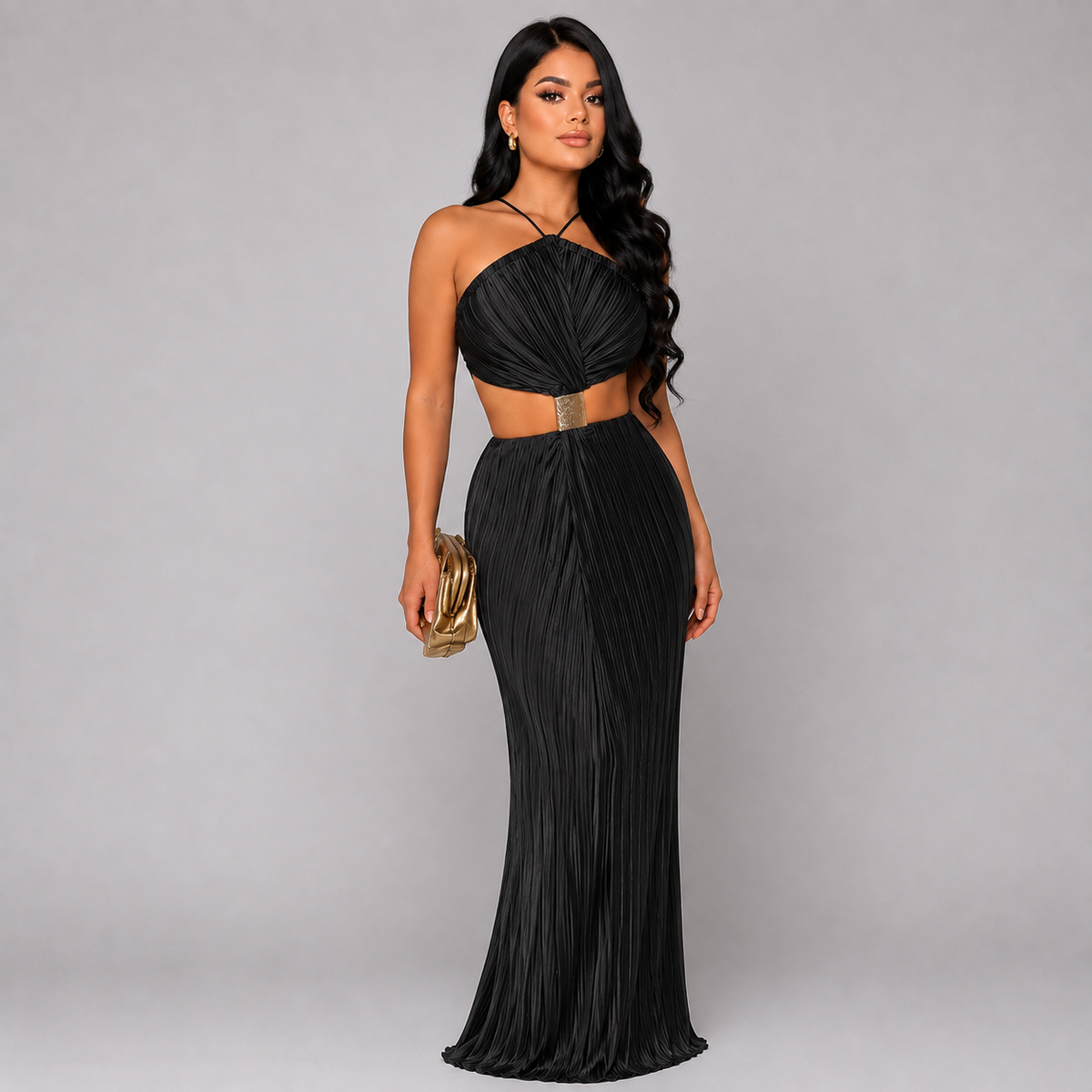 Vestido Maxi Plisado Halter | Cut-Outs en Cintura · Detalle Metálico · Verde, Negro y Blanco