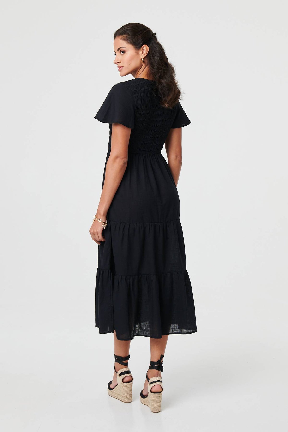 Vestido Midi Plisado con Fruncido y Mangas Acampanadas