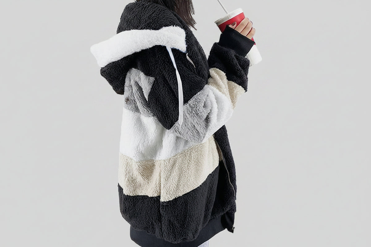 Chaqueta oversize de peluche con capucha para mujer