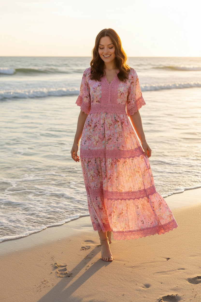 Vestido Maxi con Detalle de Encaje Floral